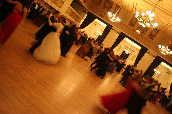 1024px-Gaskellball02282006.JPG